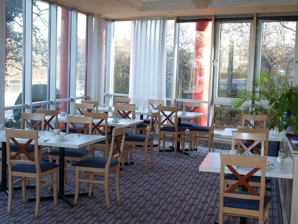 Hotel Stuttgart Sindelfingen City By Tulip Inn Exterior foto