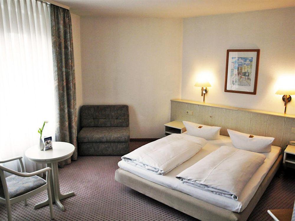 Hotel Stuttgart Sindelfingen City By Tulip Inn Exterior foto