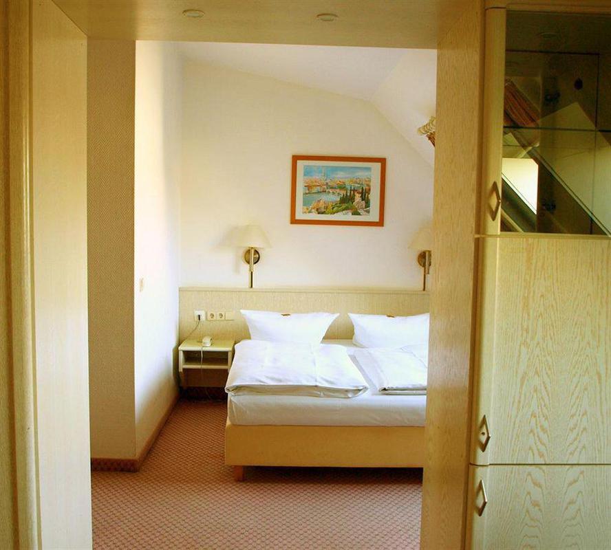 Hotel Stuttgart Sindelfingen City By Tulip Inn Exterior foto
